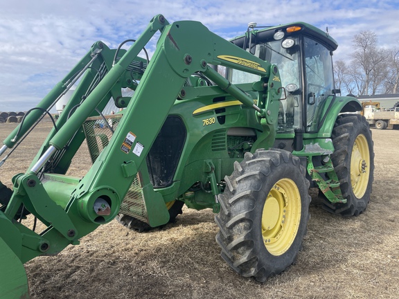 2011 John Deere 7630 Tractor