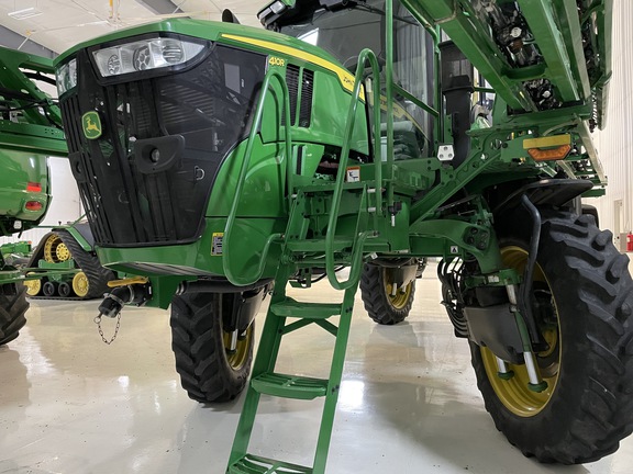 2023 John Deere 410R Sprayer/High Clearance
