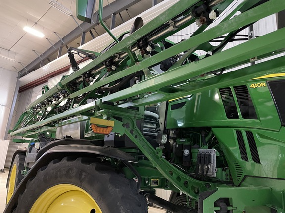 2023 John Deere 410R Sprayer/High Clearance