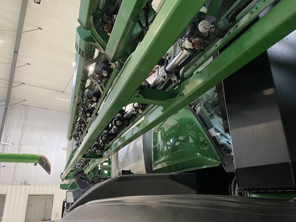 2023 John Deere 410R Sprayer/High Clearance