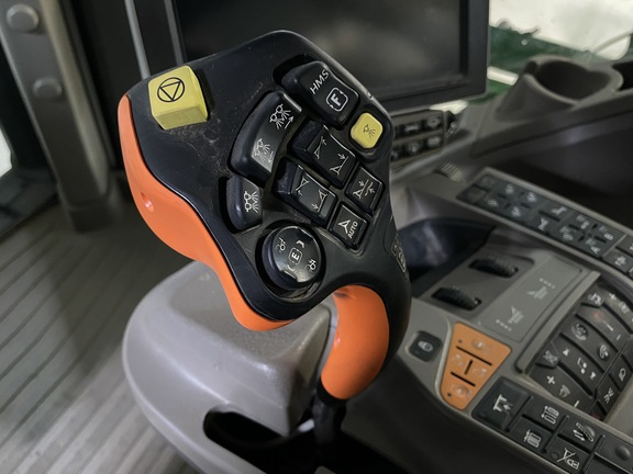 2023 John Deere 410R Sprayer/High Clearance