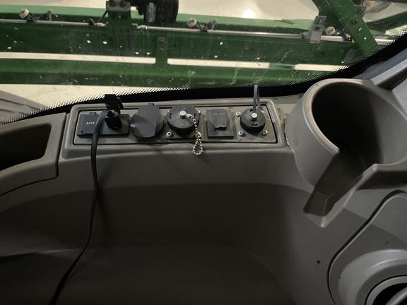 2023 John Deere 410R Sprayer/High Clearance