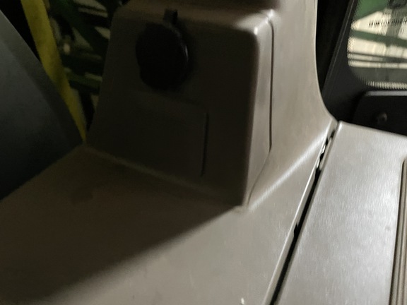 2023 John Deere 410R Sprayer/High Clearance