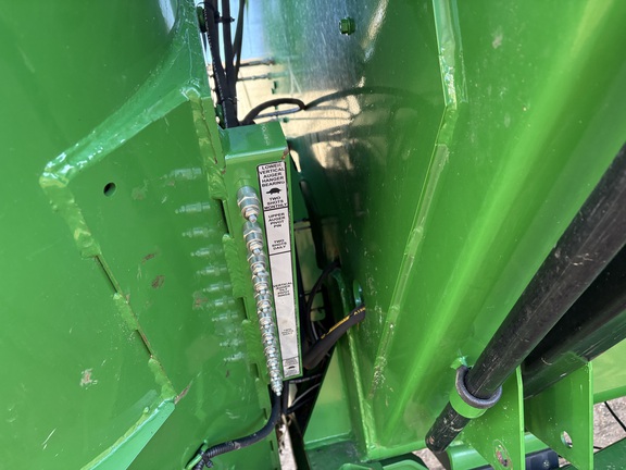 2022 Brent 2596 Grain Cart