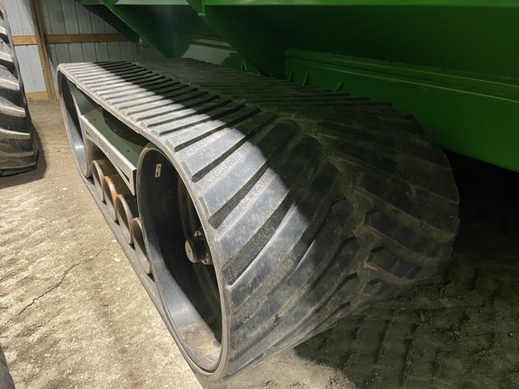 2022 Brent 2596 Grain Cart