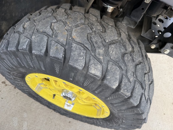 2022 John Deere XUV 835R ATV