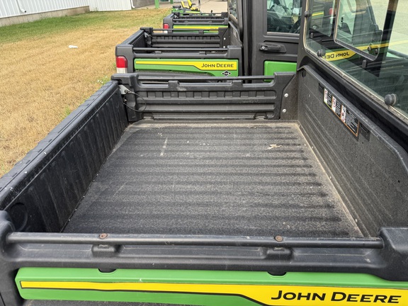2022 John Deere XUV 835R ATV