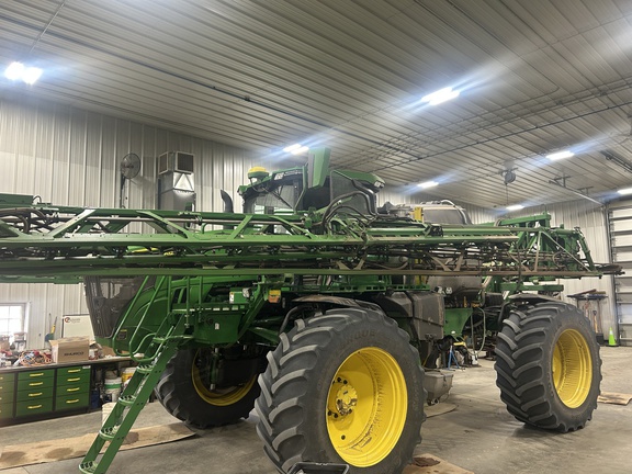 2022 John Deere 612R Sprayer/High Clearance