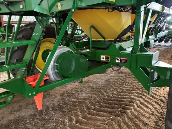 2023 John Deere N550 Air Seeder