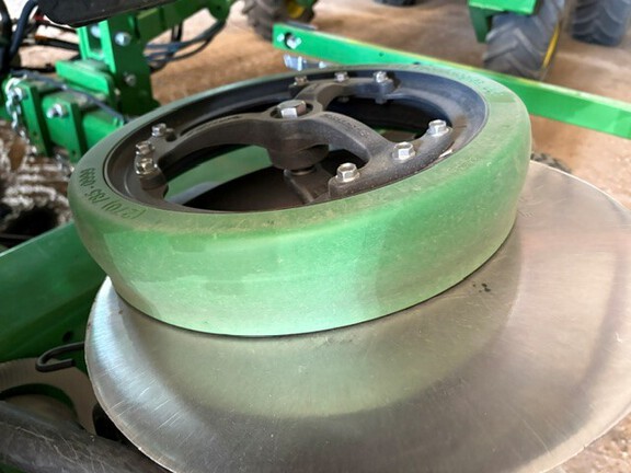 2023 John Deere N550 Air Seeder