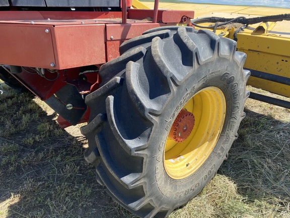 2014 New Holland Speedrower 240 Windrower