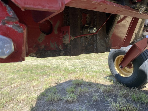 2014 New Holland Speedrower 240 Windrower