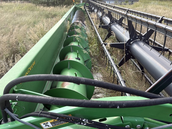 2012 John Deere 635F Header Combine