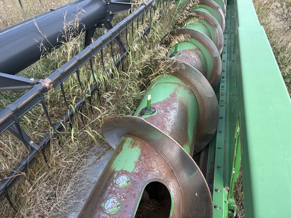 2012 John Deere 635F Header Combine