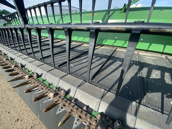 2020 John Deere 745FD Header Combine