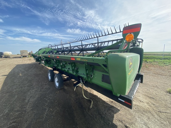 2020 John Deere 745FD Header Combine