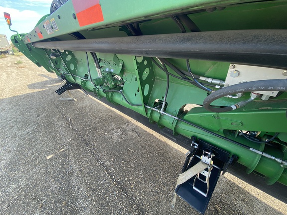2020 John Deere 745FD Header Combine