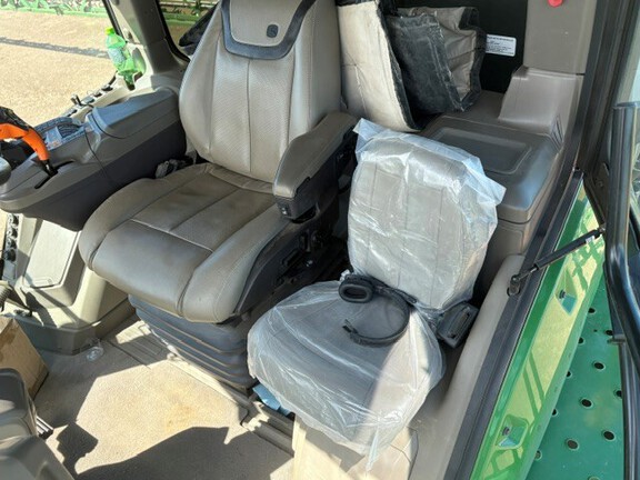 2025 John Deere 412R Sprayer/High Clearance