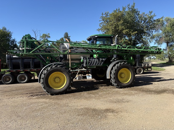 2015 John Deere R4038 Sprayer/High Clearance