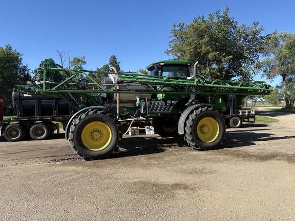 2015 John Deere R4038 Sprayer/High Clearance