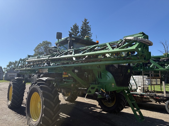 2015 John Deere R4038 Sprayer/High Clearance