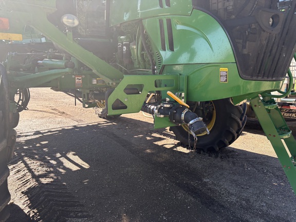 2015 John Deere R4038 Sprayer/High Clearance