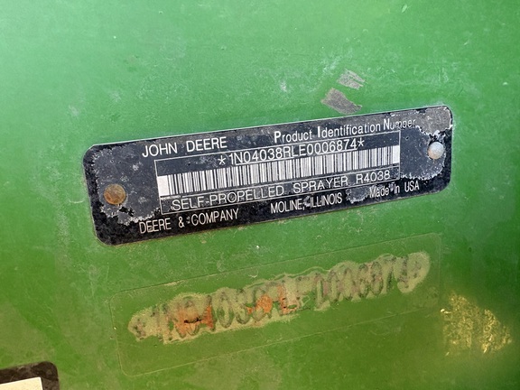 2015 John Deere R4038 Sprayer/High Clearance