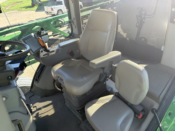 2015 John Deere R4038 Sprayer/High Clearance
