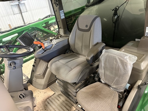 2023 John Deere 412R Sprayer/High Clearance