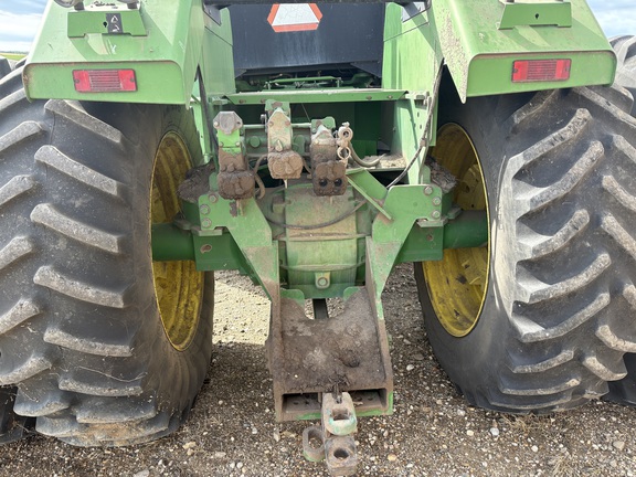 1994 John Deere 8870 Tractor 4WD