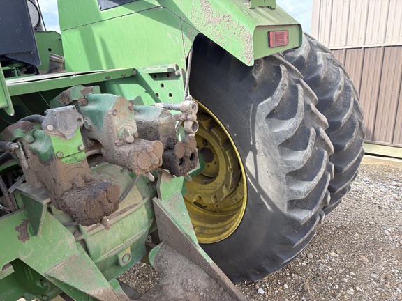 1994 John Deere 8870 Tractor 4WD