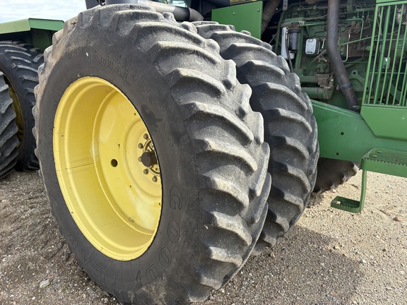 1994 John Deere 8870 Tractor 4WD