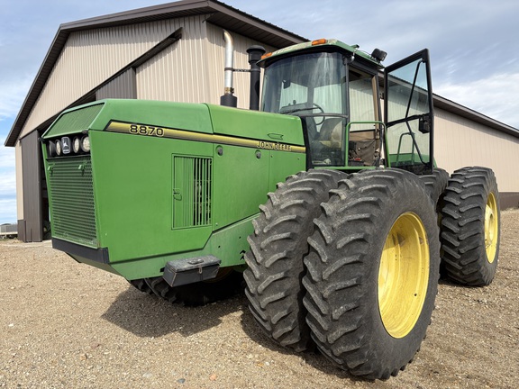 1994 John Deere 8870 Tractor 4WD