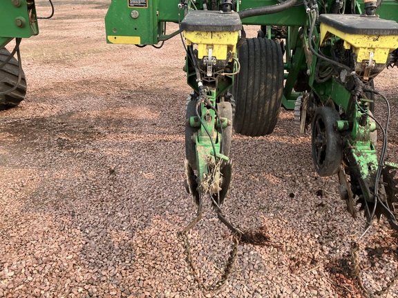 2009 John Deere DB60 Planter