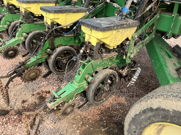 2009 John Deere DB60 Planter