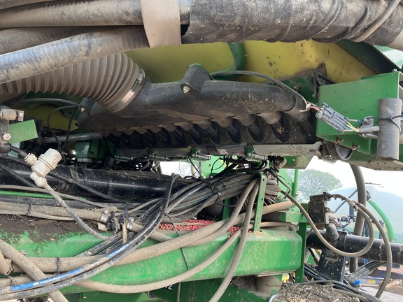 2009 John Deere DB60 Planter