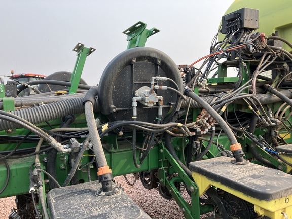 2009 John Deere 1770NT CCS Planter