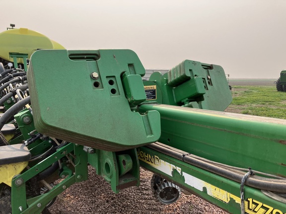 2009 John Deere 1770NT CCS Planter