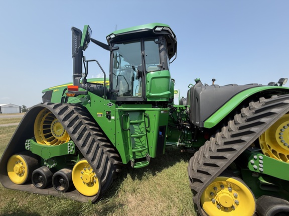 2023 John Deere 9RX 590 Tractor Rubber Track
