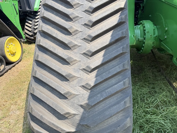 2023 John Deere 9RX 590 Tractor Rubber Track