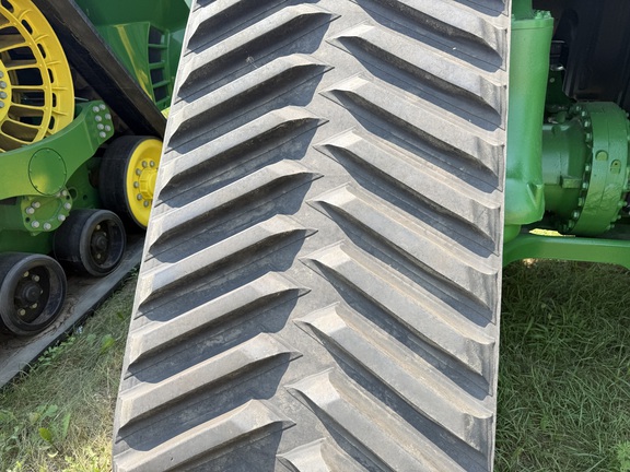 2023 John Deere 9RX 590 Tractor Rubber Track