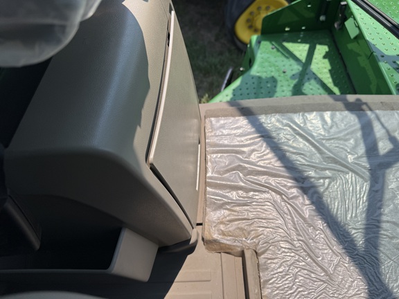 2023 John Deere 9RX 590 Tractor Rubber Track