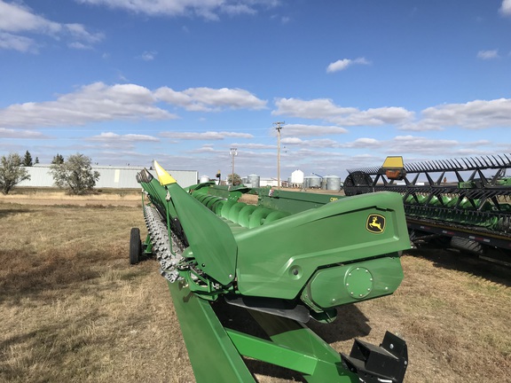 2022 John Deere C18R STALKMASTER Header Corn Head