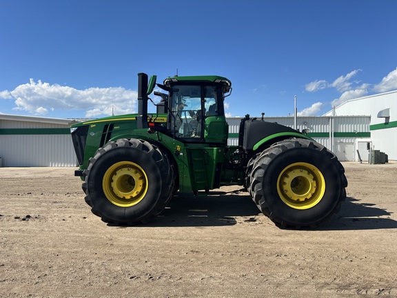 2023 John Deere 9R 590 Tractor 4WD