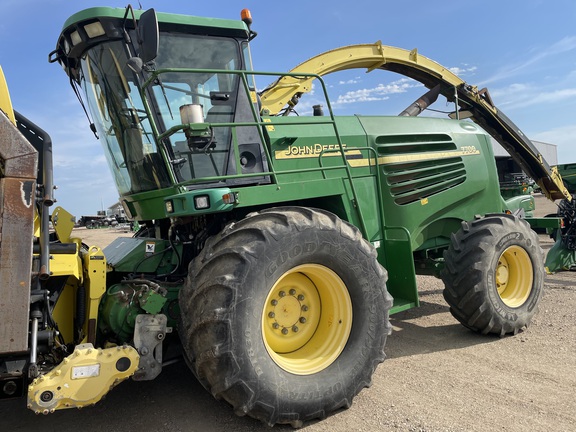 2004 John Deere 7700 Forage Harvester