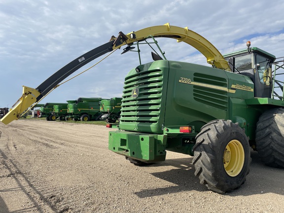 2004 John Deere 7700 Forage Harvester