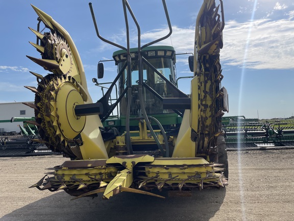 2004 John Deere 7700 Forage Harvester