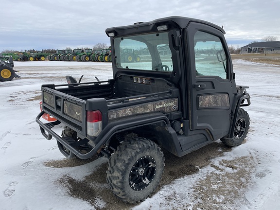 2022 John Deere XUV 835M ATV