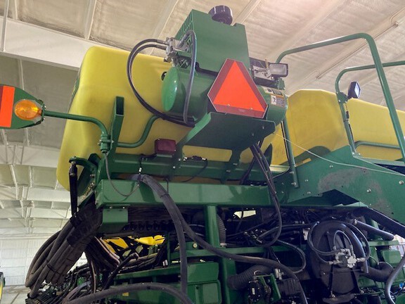 2012 John Deere DB90 Planter