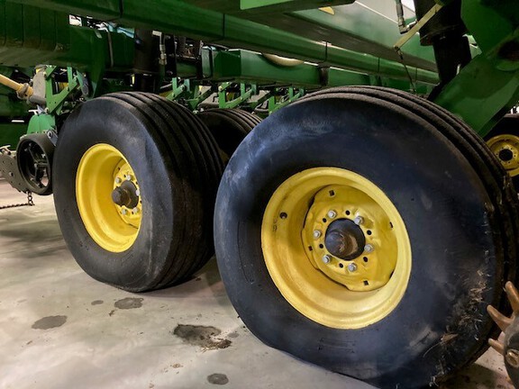 2012 John Deere DB90 Planter